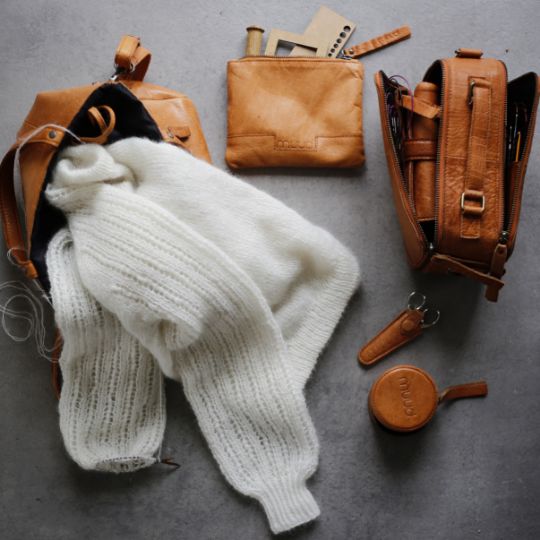 LetSomEnFjer sweater