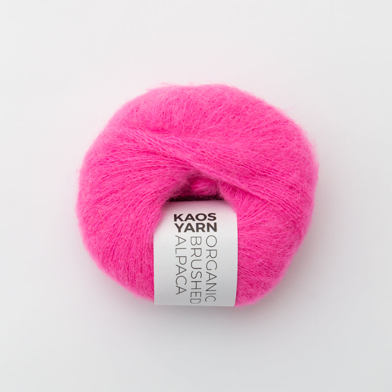 Halo Brushed Alpaca: Charismatic (2049)
