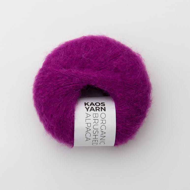 Halo Brushed Alpaca: Magnificent (2055)