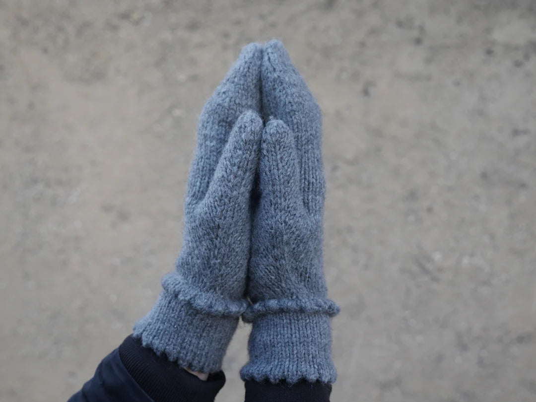 j o v i a l mittens