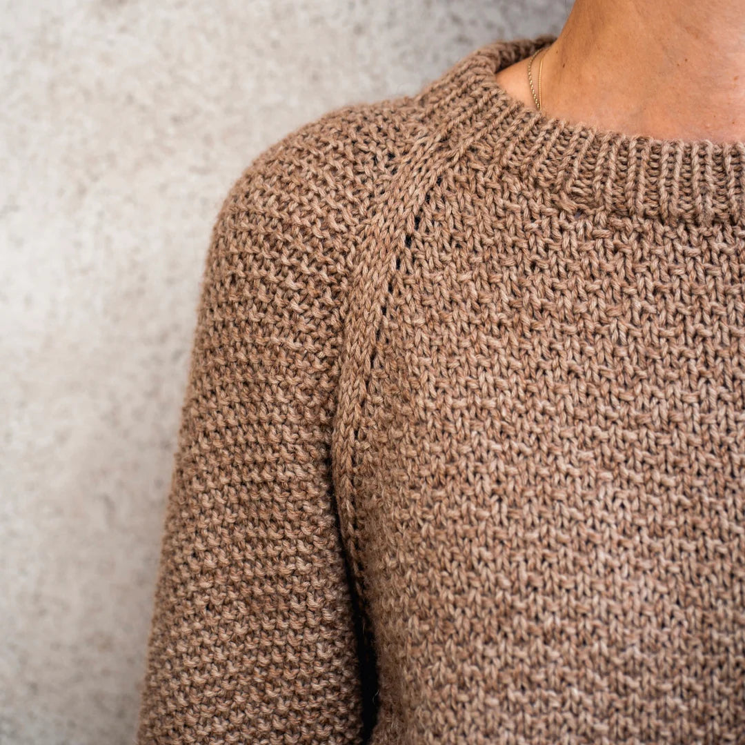 f e r a l sweater