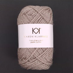 Recycled Bottle Yarn: Dark Linen (3020)