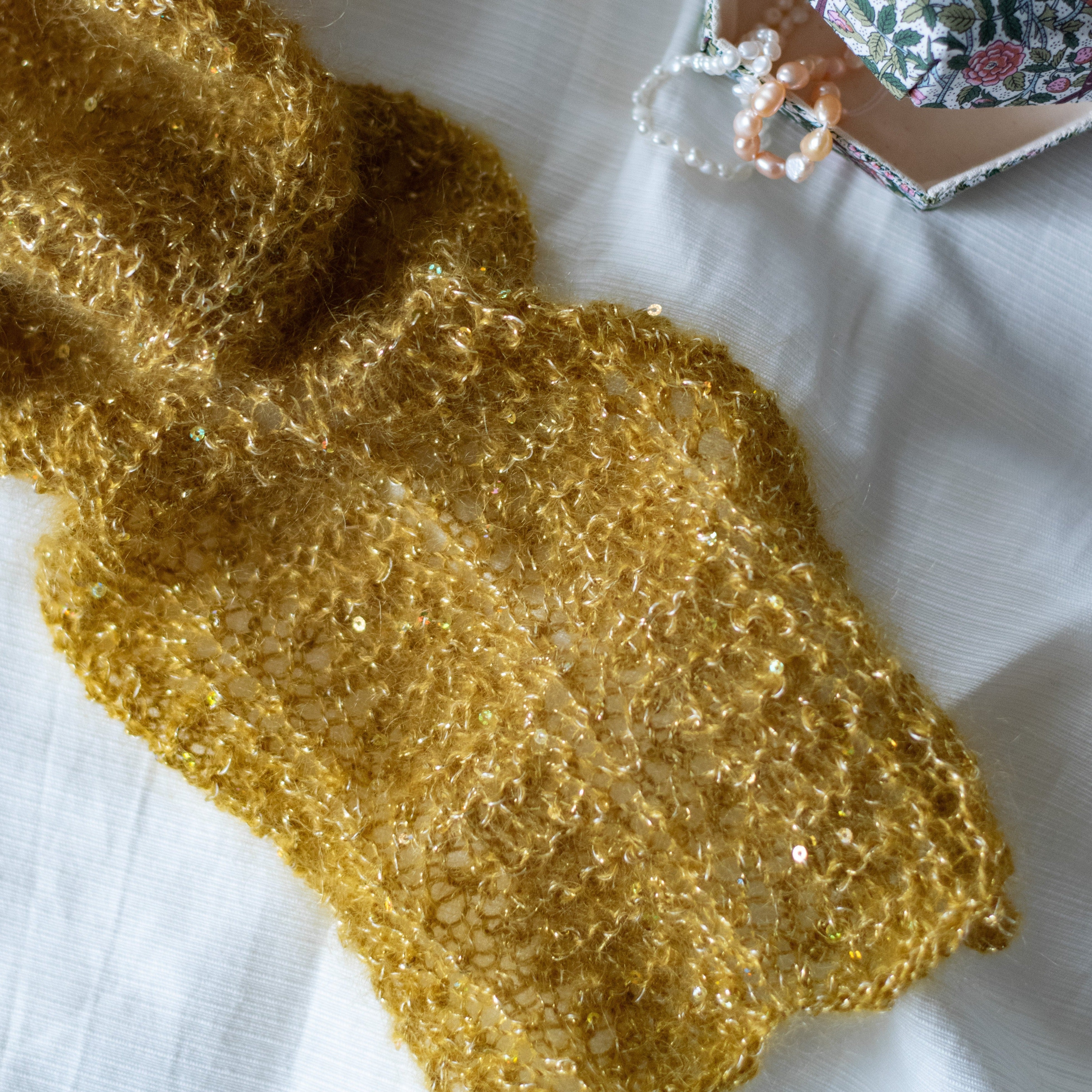 Daisy Scarf