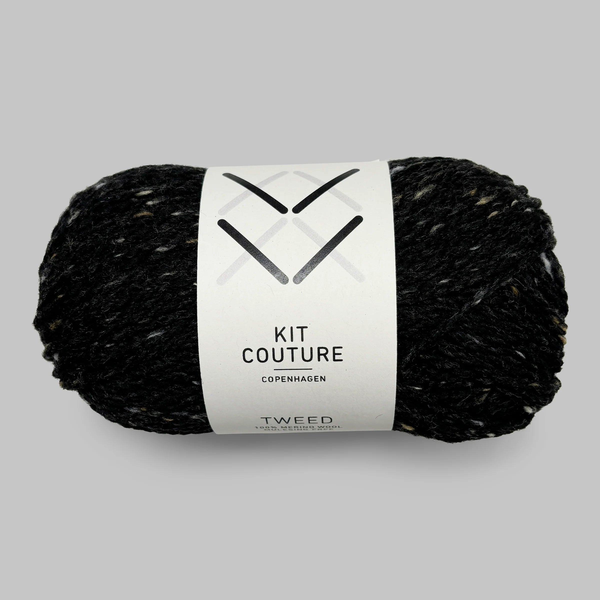 Tweed:  Sort (520)